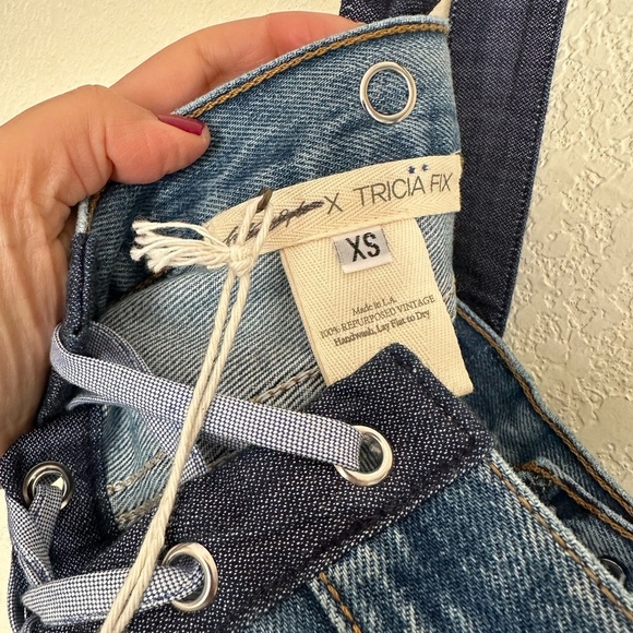 Free People x Tricia Fix Levi Blue Denim Ribbon Bib Crop Corset Tie Top NEW XS - Picture 3 of 4